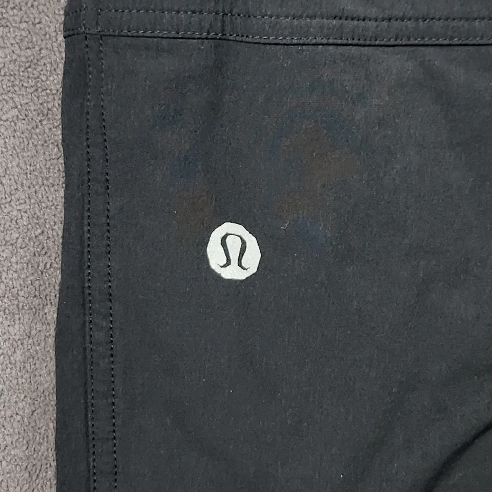 Lululemon Men's Black Commission Pants 31x34 Vintage Octagon Logo Zipper Pockets